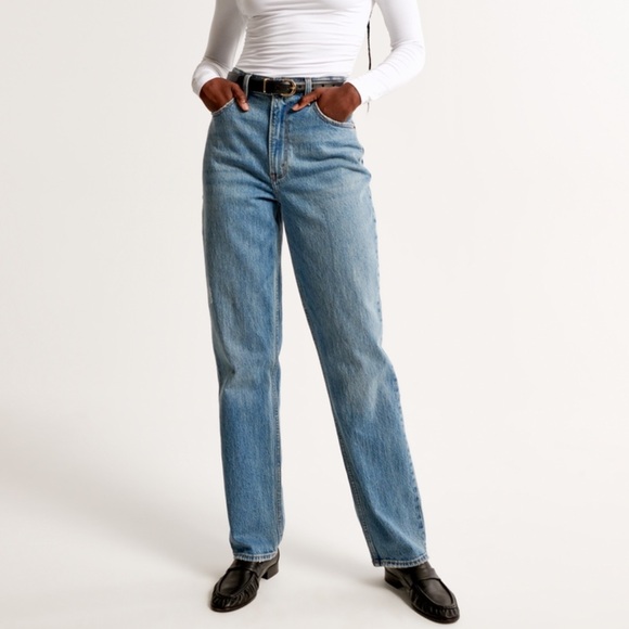 Abercrombie & Fitch Denim - 90's straight curve love ultra high rise jeans | Abercrombie